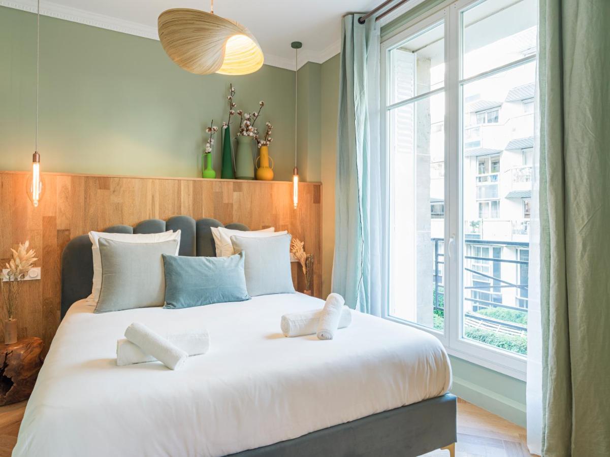 Nature And Haven Of Peace Apartment Paris Exterior foto